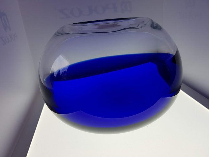 Bolvaas glas blauw. 2