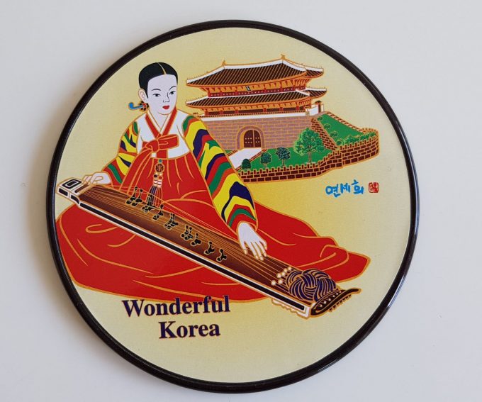 Korean Genre Picture Coaster. Wonderfull Korea. Onderzetters/Coasters met kurken bodem. Set van zes. 4