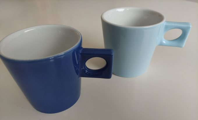 Walküre. Germany. Nr. 460/020. Koffiebekers 2 kleuren blauw. Per set van 2 1