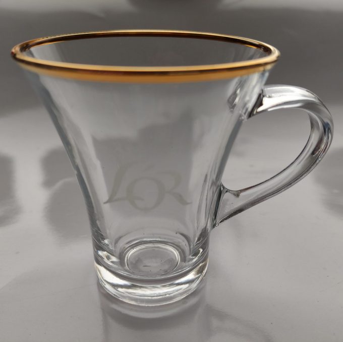 L'Or. Lungo Cup 150 ml. Kopje glas met gouden rand. Nieuw in doosje. 1
