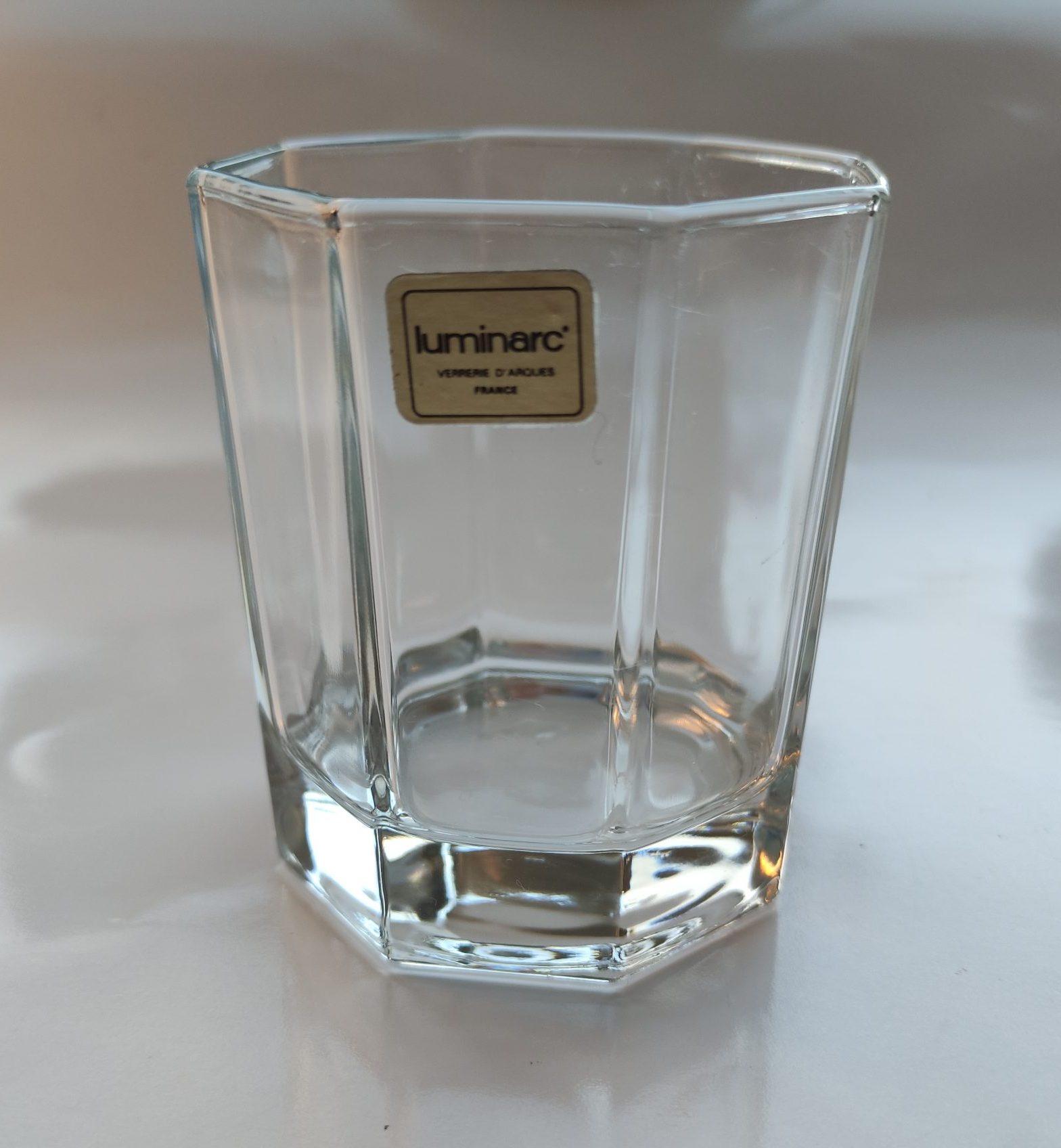 Luminarc, Verre d'Aroues. France. Octime.(8 kantig) water / whisky glas.  Per stuk 🌺 Vintage Webshop SennaBenna
