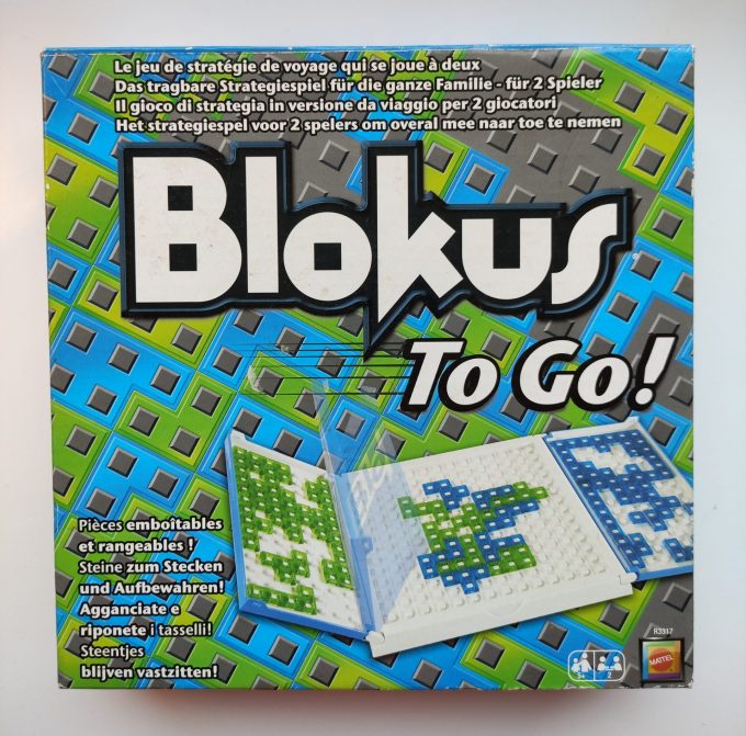 Mattel R3317 Bordspel. Blokus To GO!. Het strategiespel voor 2 spelers (om overal mee naar toe te nemen!! 1