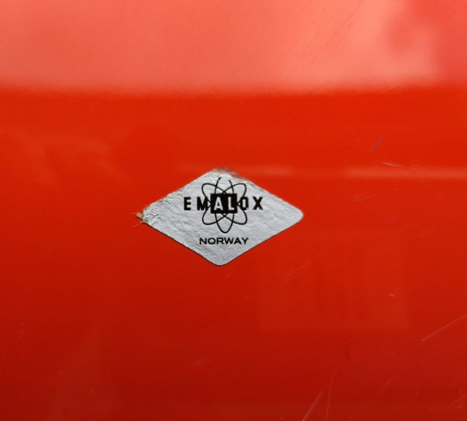 Emalox Norway. Design Bjørn Eng. Ontbijt Bordjes aluminium Oranje. Diameter 18.5 cm. . Per stuk. 3