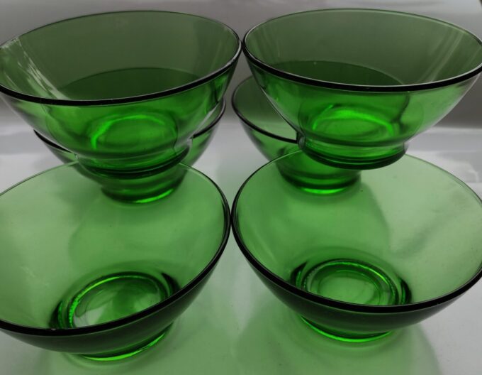 Vereco France. Schaaltjes groen glas. Per stuk 3