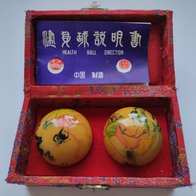 Chinese Boading Balls. In doosje met gebruiksaanwijzing. Meditatie en Gezondheid. 1