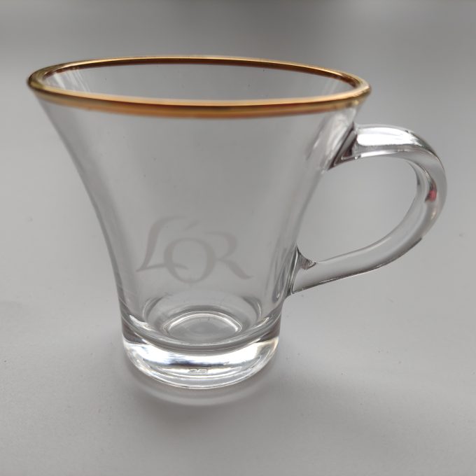 L'Or espresso glazen. Glas met gouden rand. Per stuk 3