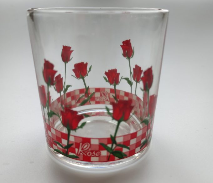Waterglas. Met rozen motief. Per set van 3. 2