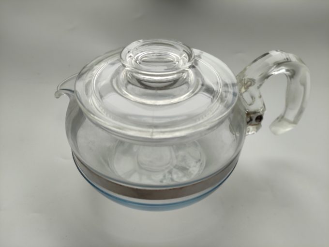 Pyrex. Made in USA. Glazen theepot nr. 7756-n5 met stainless rand 1