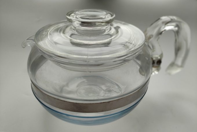 Pyrex. Made in USA. Glazen theepot nr. 7756-n5 met stainless rand 4