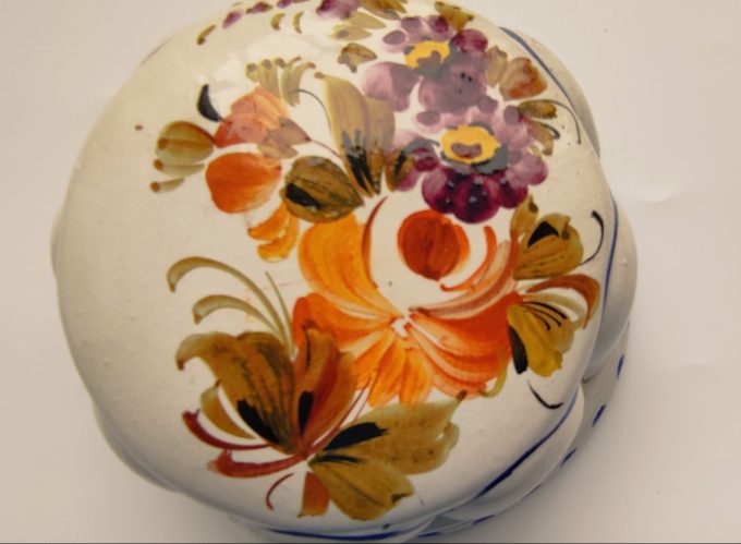 Vintage Ceramiche ABC. Bassano. Made in Italy. Handbeschilderde mal. Met bloemmotief. 18 x 9 cm 4