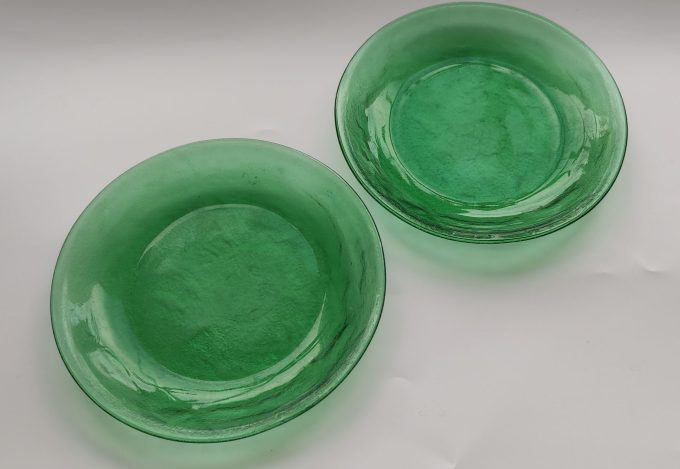 Vintage Arcopal Arcoroc Siera. Ontbijt bord. Groen. Geperst glas. Per set van 2 1