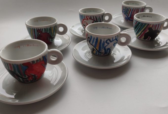 Illy Art Collection. Design Sandro Chia. 1997. Espresso kop en schotel. Collectie van 6 als set 1