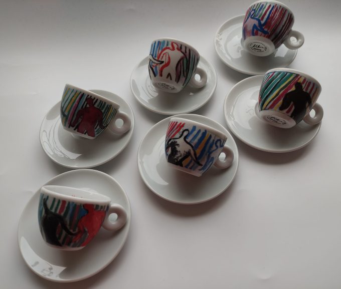 Illy Art Collection. Design Sandro Chia. 1997. Espresso kop en schotel. Collectie van 6 als set 2