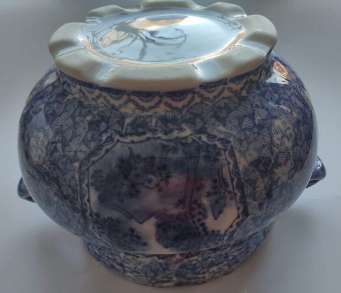 Made in Japan? Amfora cache-pot. Chinoiserie . Blauw wit Porselein . Maat 20 x 30 x 18 cm. - Afbeelding 5