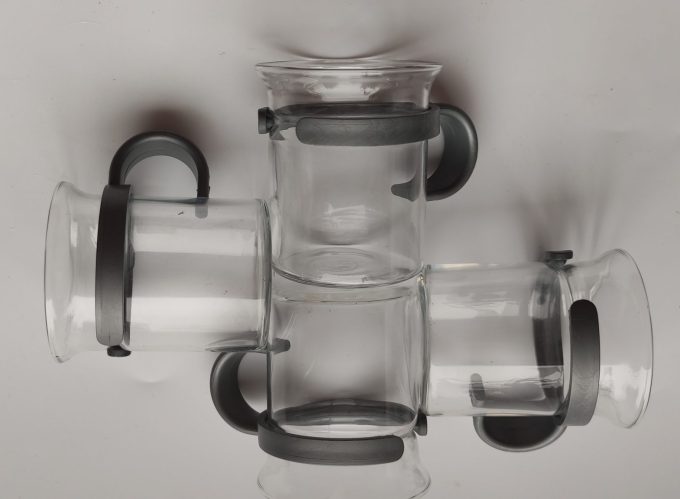 Bodum. Made in Switzerland. Theeglas met grijze houder Per set van 4. - Afbeelding 3