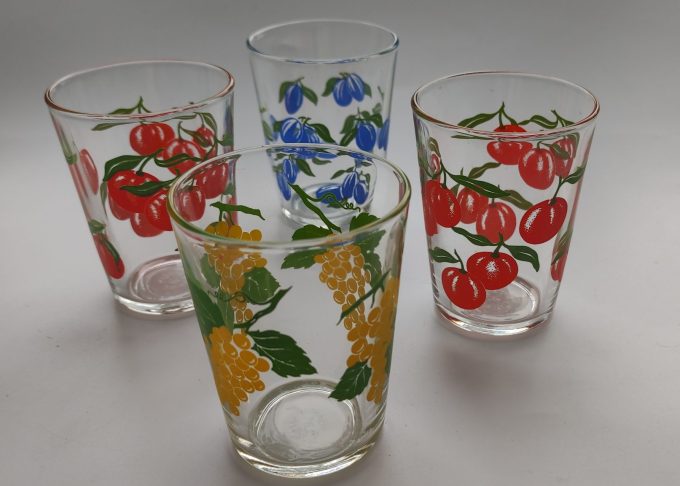 Made in Italy. Water Limonade Glas met Fruit figuren. Per set van 4.