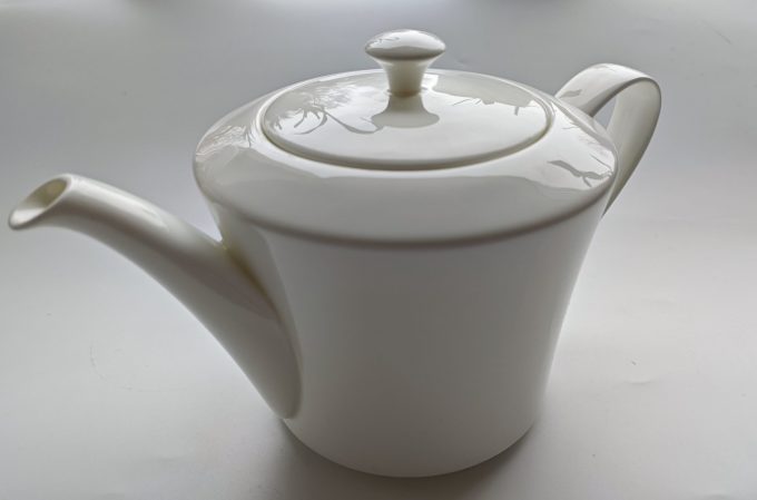 Rosenthal White Curve. Premium Bone China. Theepot wit. - Afbeelding 2