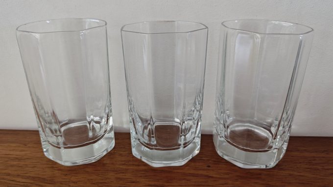 Arcoroc Octime France. Liqeurglaasje. Transparant geperst glas. Per set van 3 - Afbeelding 2