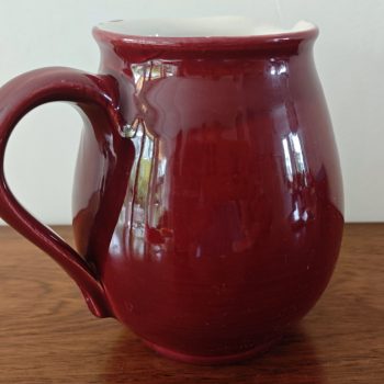 JLK 26 he. Keramisch Waterkannetje. Handmade. Bruin Wit.