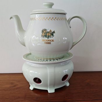 Pickwick Thee. Thee pot met warmhoud onderstel.  Licht Groen Wit. Complete set