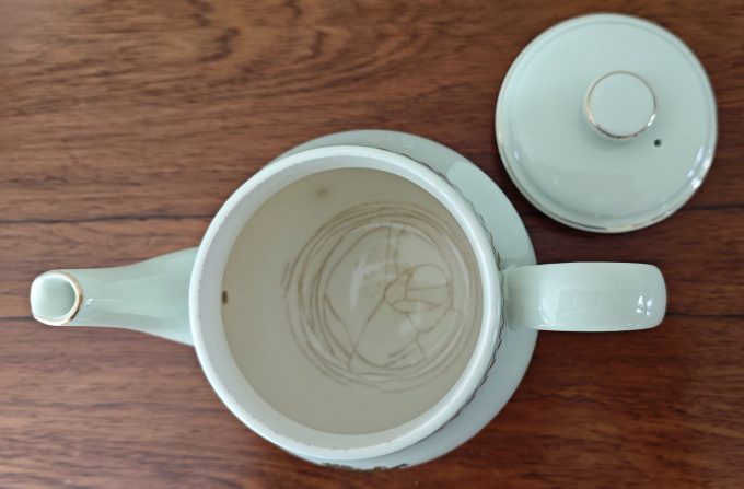 Pickwick Thee. Thee pot met warmhoud onderstel.  Licht Groen Wit. Complete set - Afbeelding 5