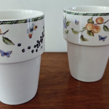 JBS Home Collection. Design Janneke Brinkman-Salentijn.  Bekers Fruit & Flowers. Met bloem- en fruitmotief. Per set van 2 .