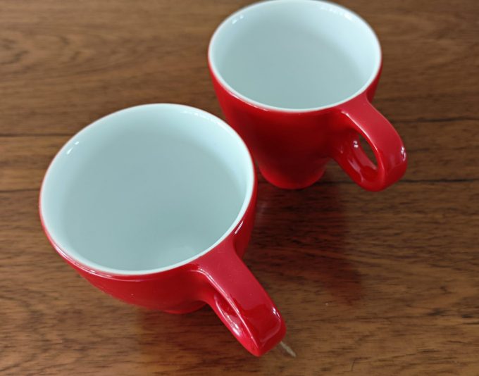 Simon Lévelt. Koffie Kop Rood Wit.  Voor Lungo of Latte. Per set van 2. - Afbeelding 2