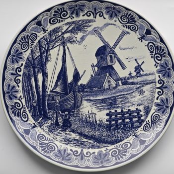 Origineel Blauw Delfts Handwerk. Made in Holland.  Wandbord Blauw. Molens en Schip.