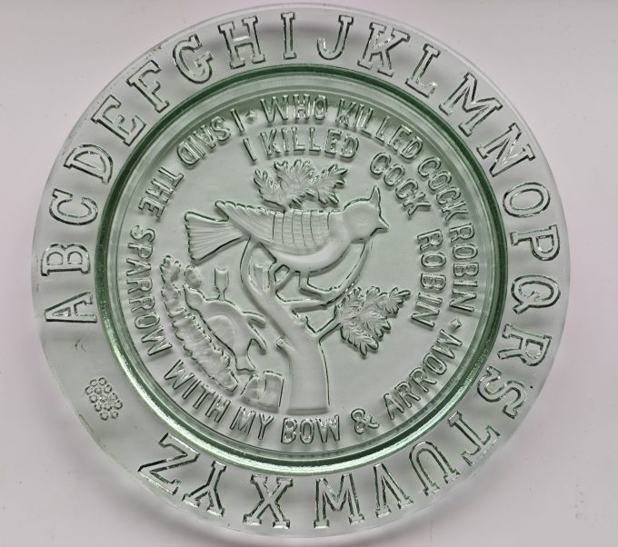 ABC Bord. " Who killed Cock Robin". Groen Persglas - Afbeelding 2