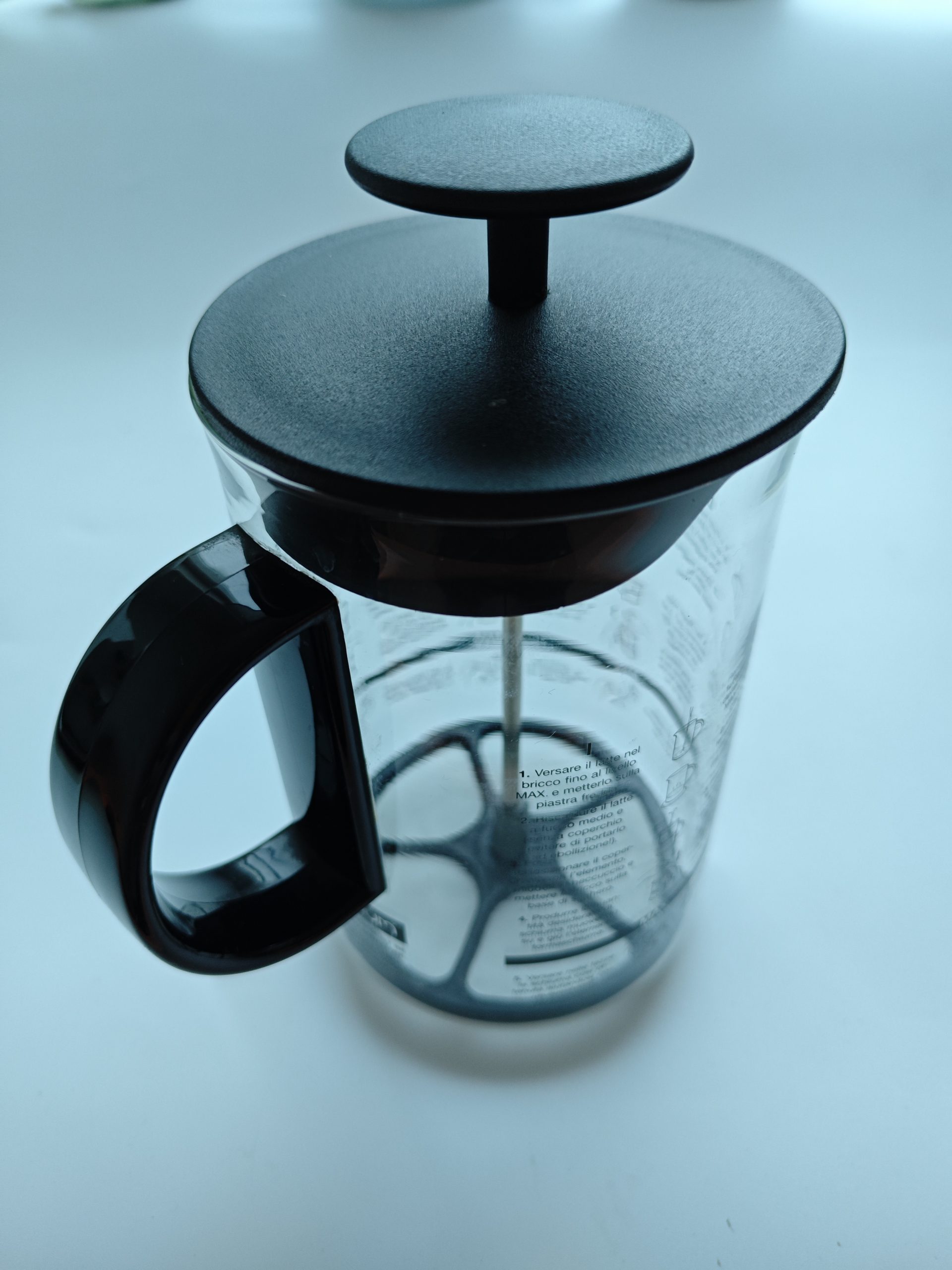 Bodum Melkopschuimer β Handmatig β Tijdloos Design. 1 Bodum Melkopschuimer β Handmatig β Tijdloos Design.