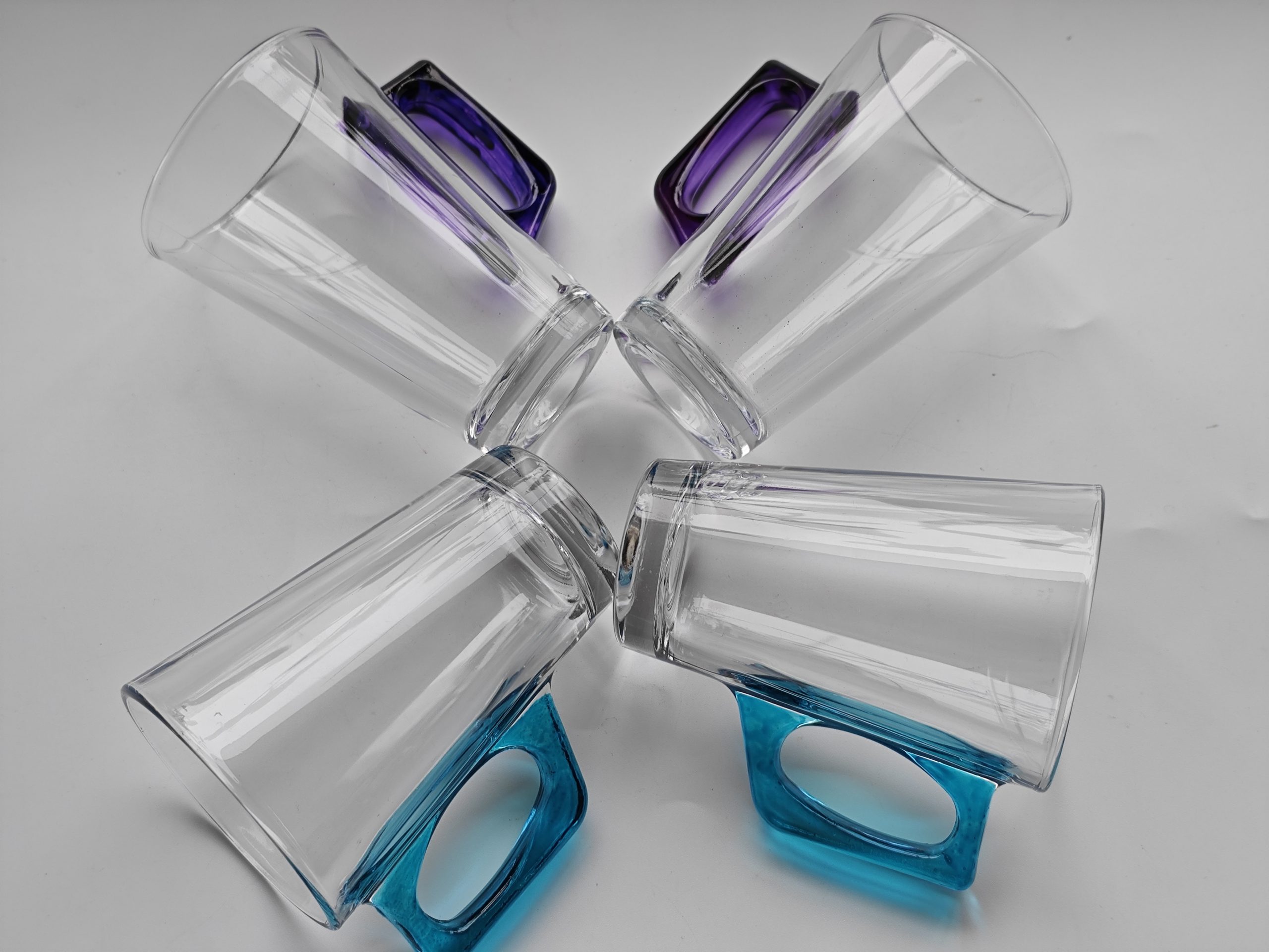 Vintage theeglazen set (Pagnossin?) + sfeervol theeboek “THEE” (kopie) 1 Vintage theeglazen set (Pagnossin?) + sfeervol theeboek “THEE” (kopie)